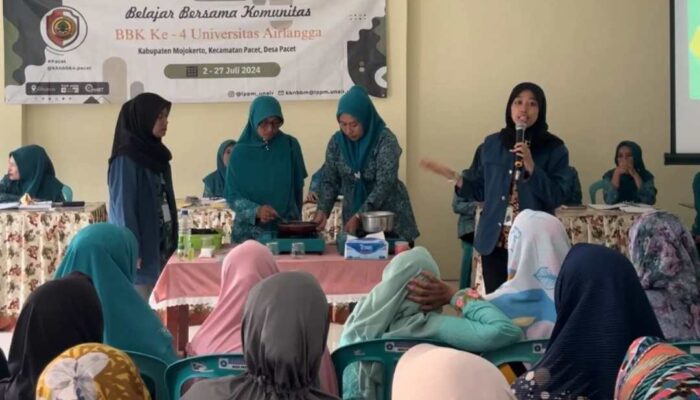 Kelompok KKN UNAIR Ajak Masyarakat Olah Limbah Rumah Tangga