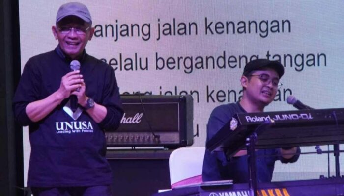 Dava Giustizia Trio Warnai Puncak Harlah Unusa Ke- 11