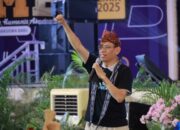 Penutup PKKMB, Rektor UNAIR Ajak Maba Jaga Persatuan Indonesia