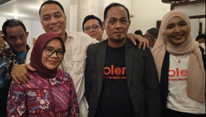 Relawan Boleric Rayakan Kemenangan Eri Cahyadi-Armuji