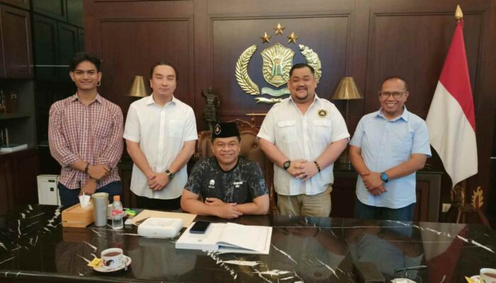 PERTINA Surabaya Gandeng Polisi, Siapkan Ring Tinju untuk Tekan Tawuran Remaja