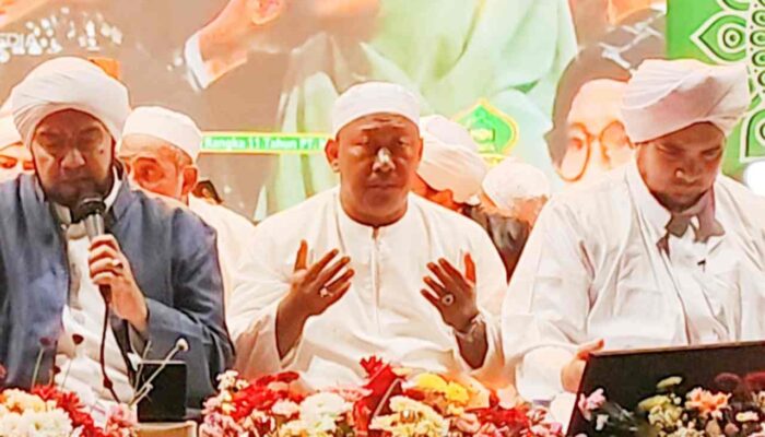 HUT ke-11 PT MNJ Jadi Magnet Ribuan Jemaah, Sholawat Menggema untuk Perdamaian Dunia