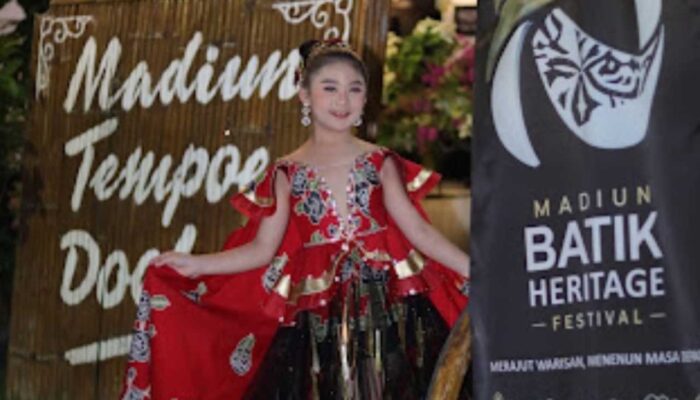 Kimberly Tjoa: Dari Fashion Show hingga Film Fajar’s Last Project Bersama Delon