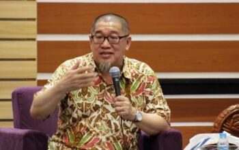 Guru Besar FISIP UNAIR: Sarjana Bertambah, Jalan Kerja Tak Selalu Terbuka