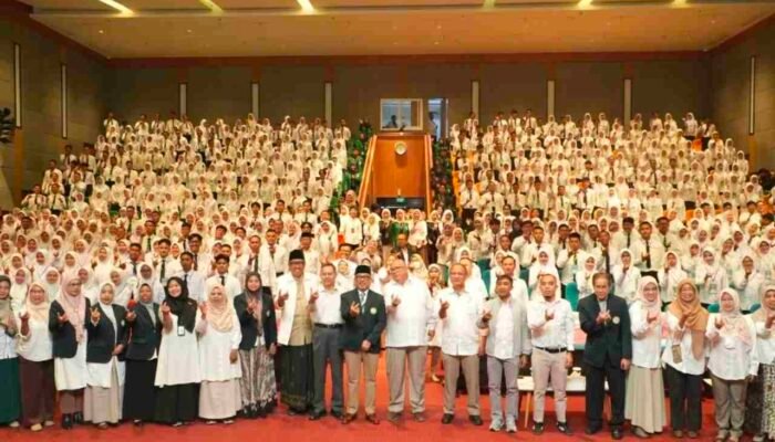 PKKMB Unusa 2026, Rektor Ingatkan Mahasiswa Baru Tak Cukup Hanya Kejar IPK
