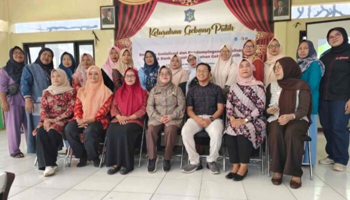 ITS Food Buka Jalan Digitalisasi UMKM Kuliner di Gebang Surabaya
