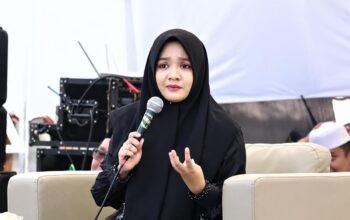 Peringatan Maulid Nabi SD Khadijah Wonorejo, Ini Pesan Ning Umi Laila