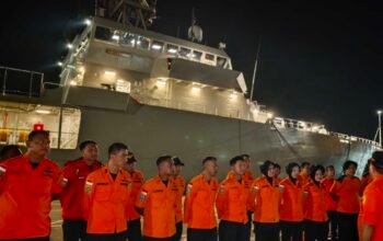 Basarnas Makassar Kerahkan KN SAR Kamajaya Cari 130 Korban KMP Virgo Transport 8